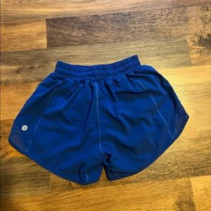 Lululemon shorts Size 0 4 inch